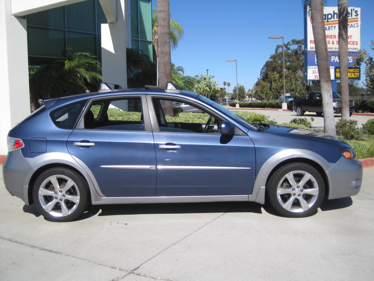 Used 2011 Subaru Impreza Outback Sport image 9