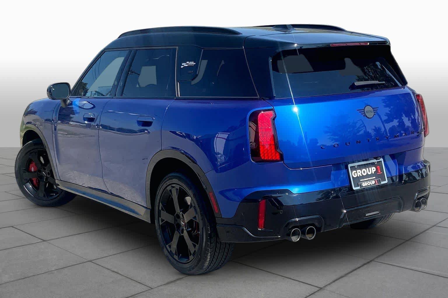 Used 2025 MINI Cooper Countryman John Cooper Works w/ Comfort Package Max AWD/4WD image 11