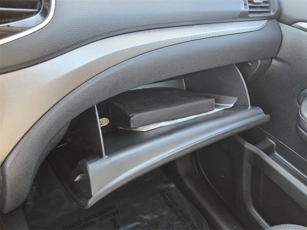 Used 2024 Honda Ridgeline Sport image 22