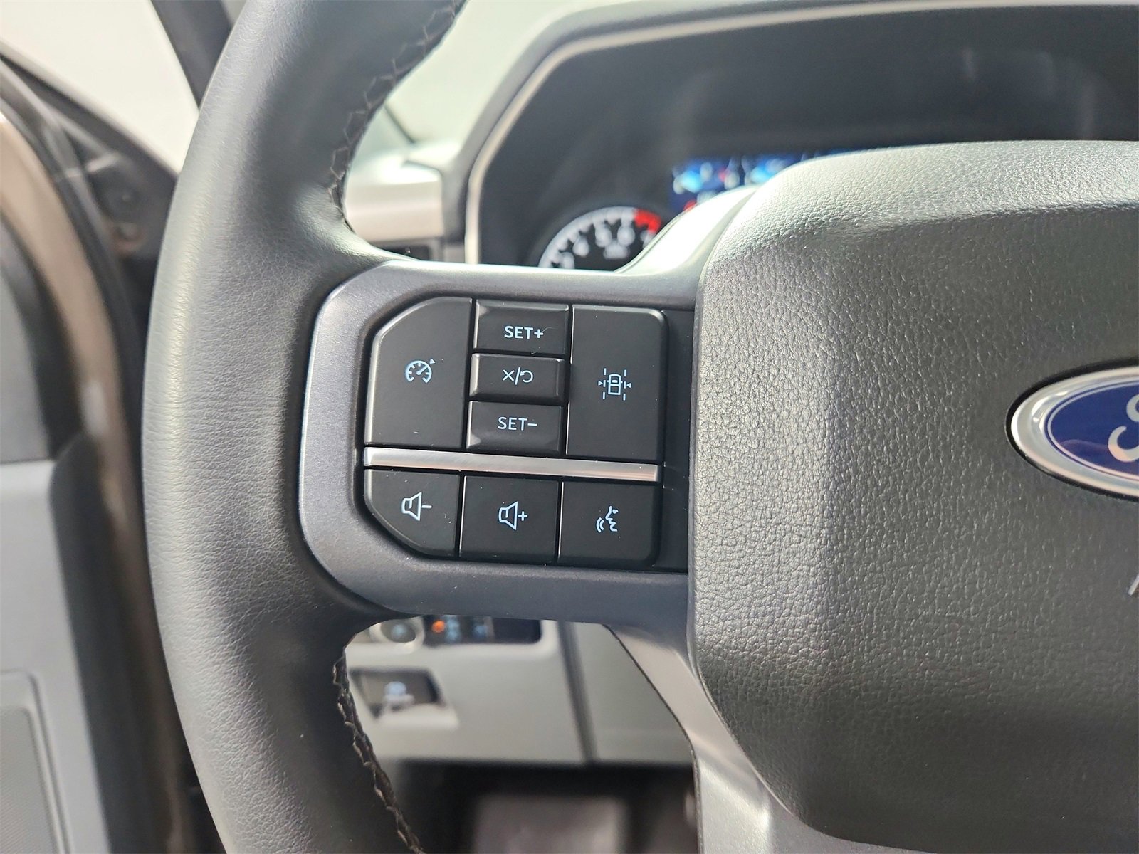 Used 2023 Ford F150 XLT w/ Equipment Group 301A Mid image 24