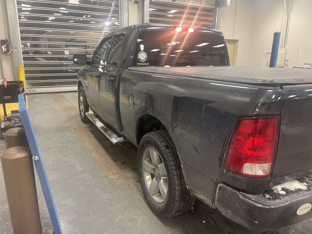 Used 2018 RAM 1500 Express w/ Express Value Package image 3