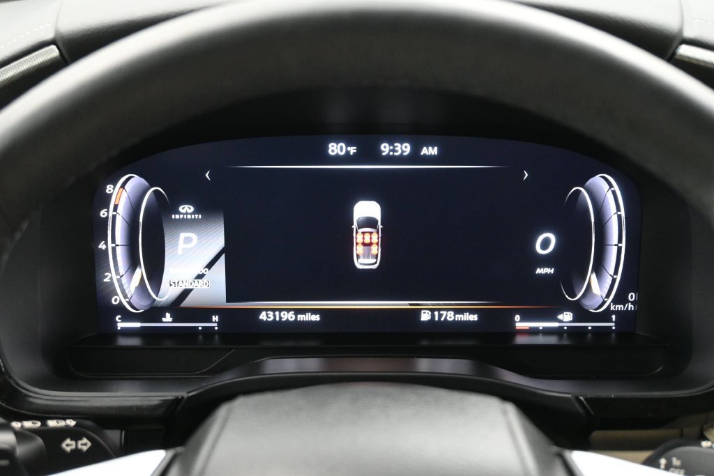 Used 2023 INFINITI QX60 Luxe w/ Performance Audio Package FWD image 10