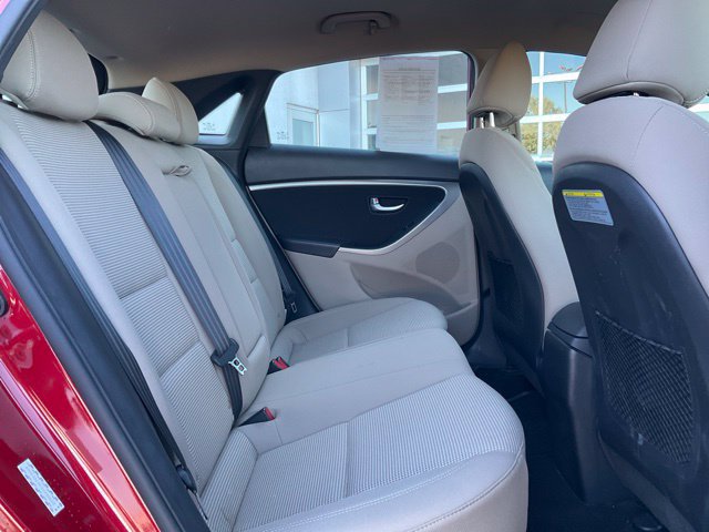 Used 2016 Hyundai Elantra GT FWD image 18