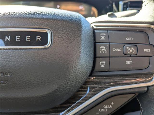 Used 2022 Jeep Wagoneer Series II w/ Convenience Group I image 12