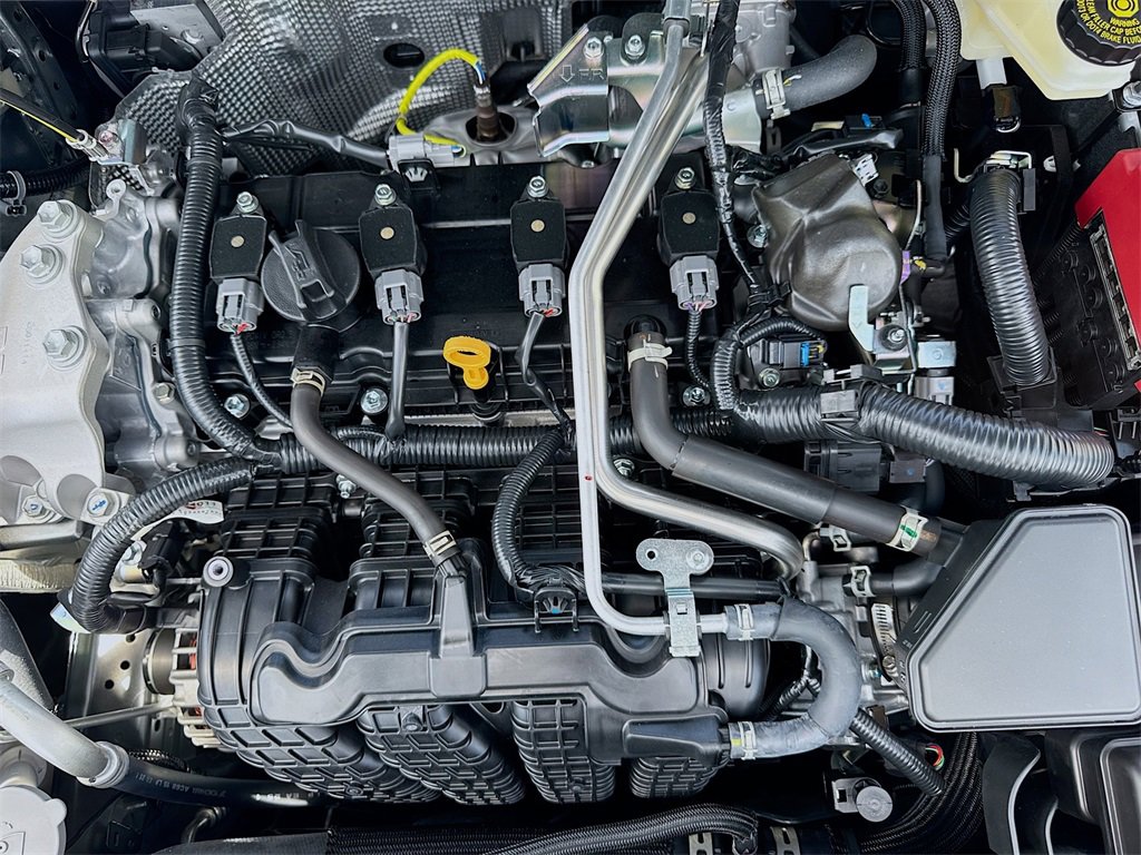 New 2025 Mitsubishi Outlander SE image 33