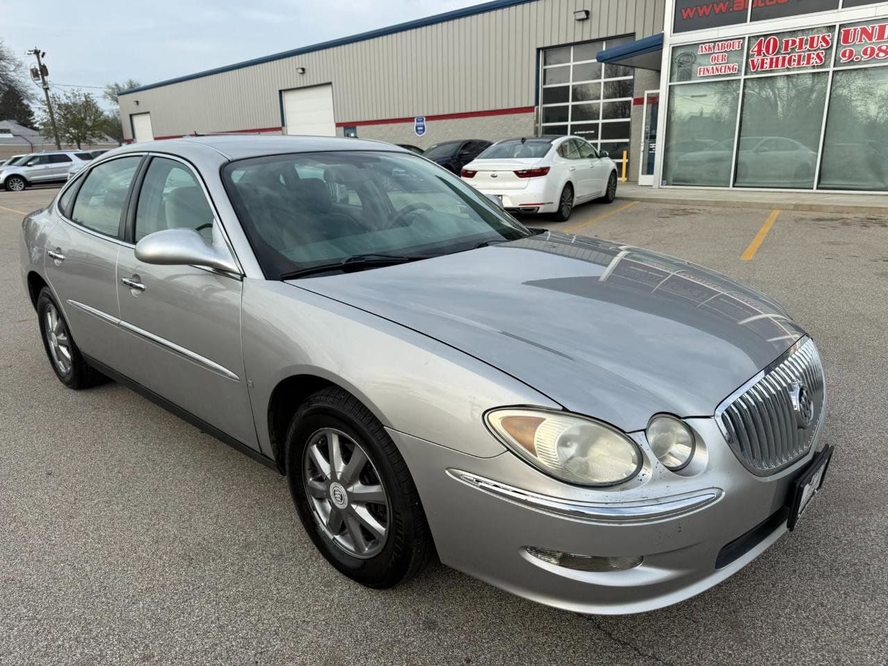 Used 2008 Buick LaCrosse CX FWD image 2