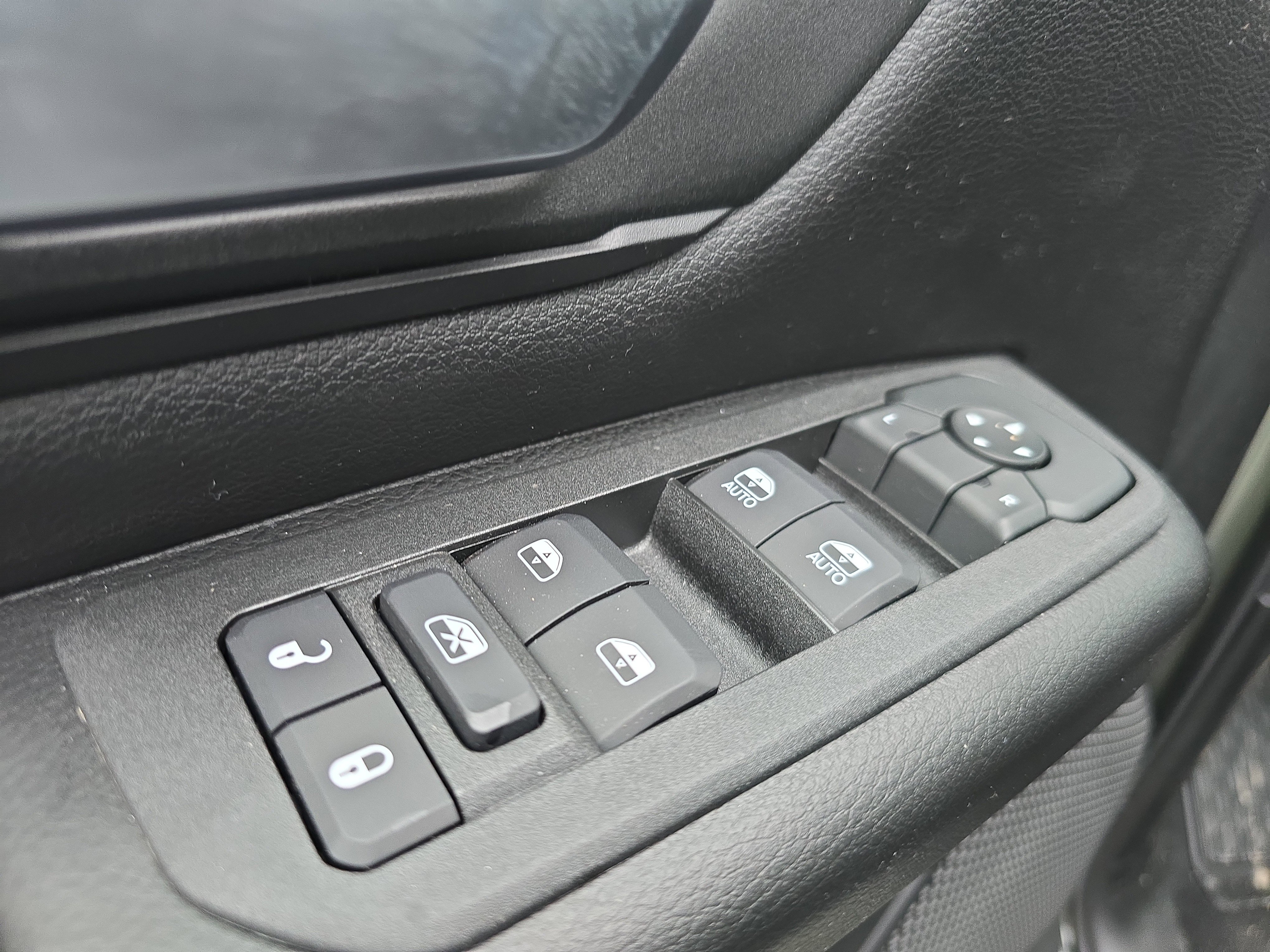 New 2026 RAM 1500 Classic Warlock image 18