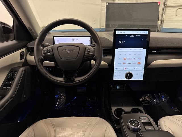 Used 2024 Ford Mustang Mach-E Premium image 5