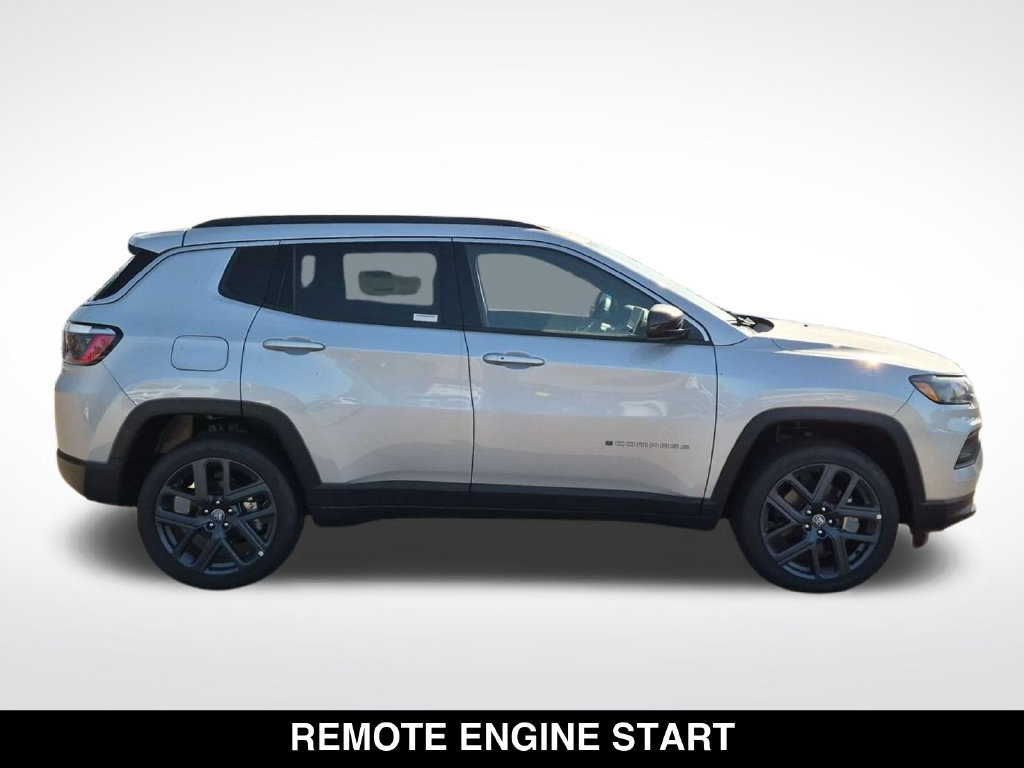 New 2026 Jeep Compass Latitude AWD/4WD image 6