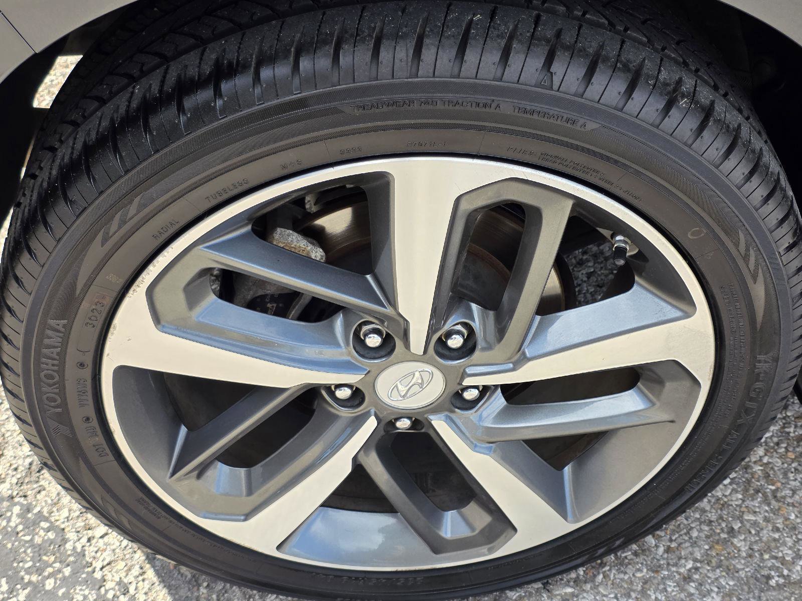 Used 2019 Hyundai Kona Limited FWD image 43