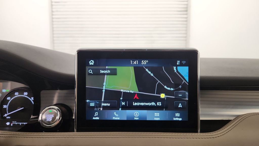 Used 2021 Lincoln Corsair AWD w/ Equipment Group 101A image 24