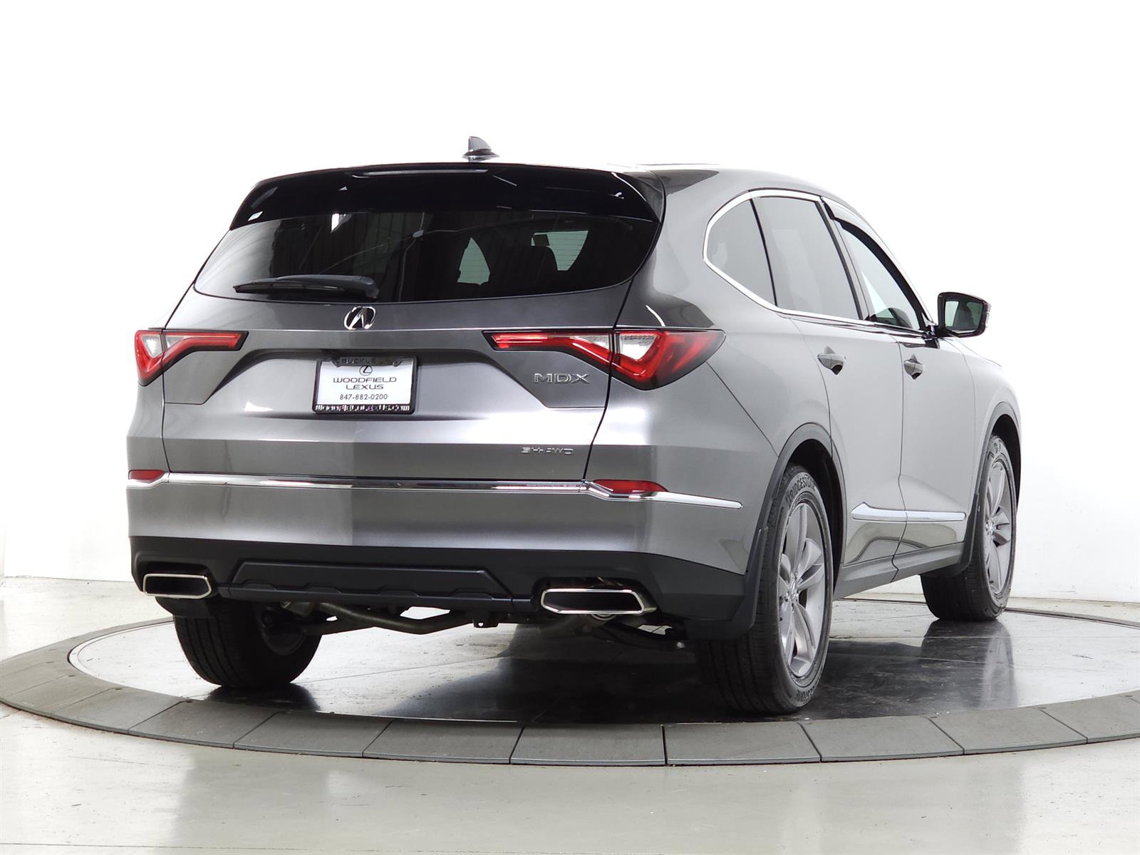 Used 2023 Acura MDX SH-AWD image 10