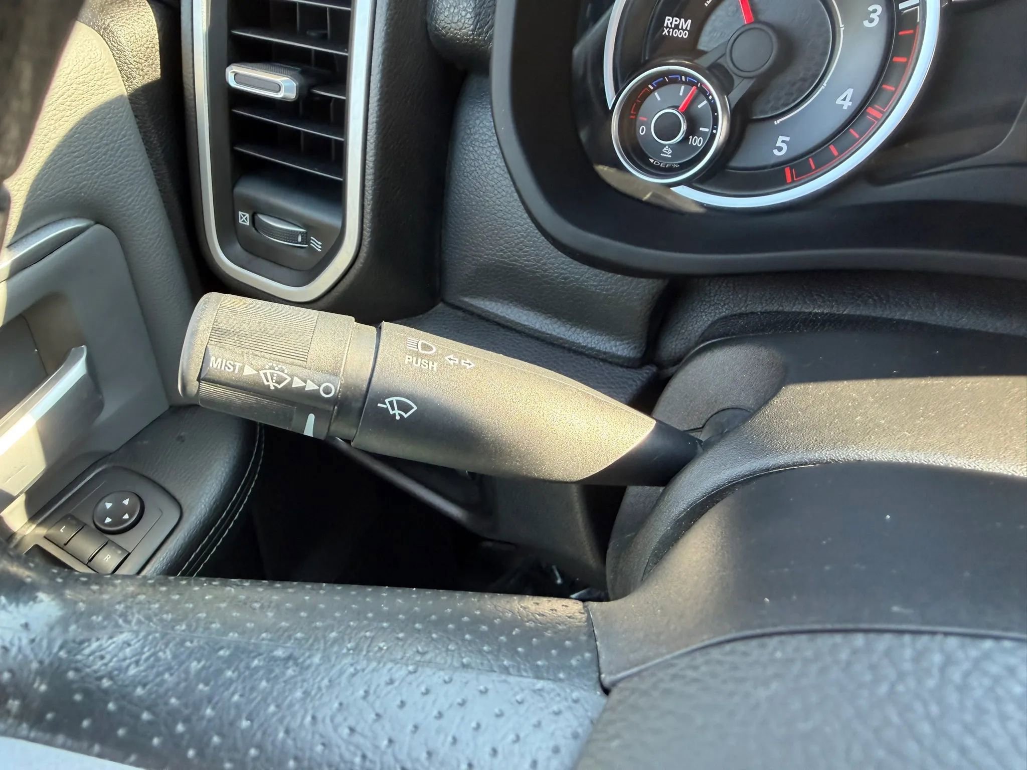 Used 2022 RAM 2500 Big Horn image 22