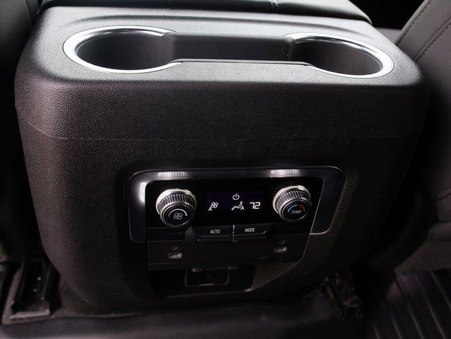 Used 2022 GMC Yukon XL SLE w/ Gmc Pro Safety Plus Package image 17