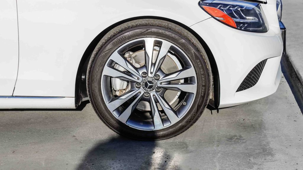 Used 2019 Mercedes-Benz C 300 Sedan image 11