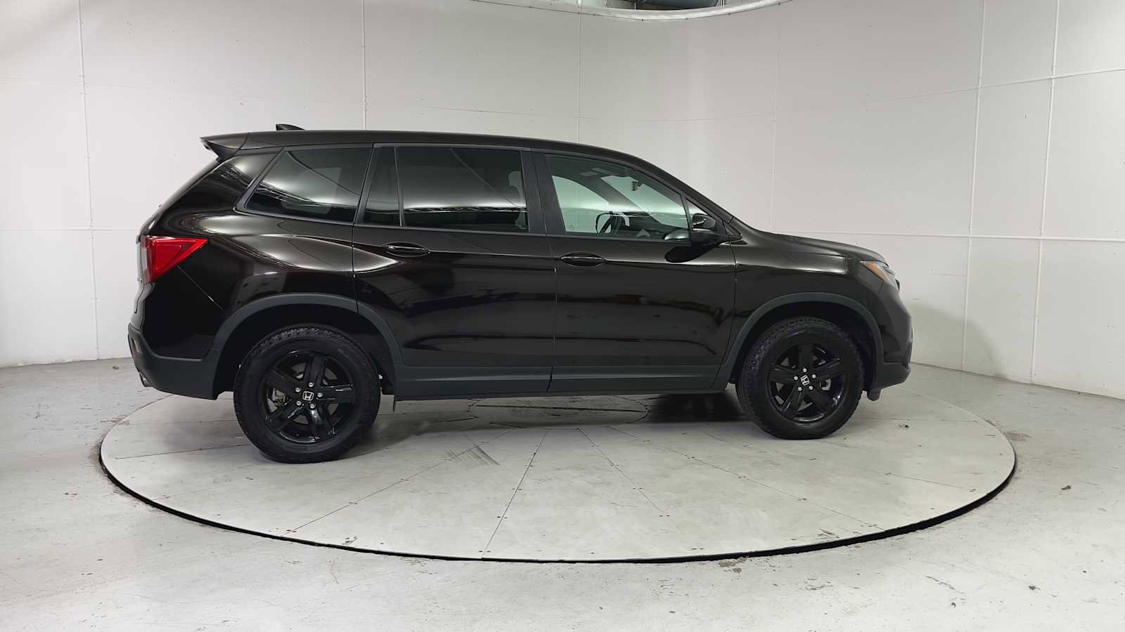 Used 2021 Honda Passport EX-L image 9