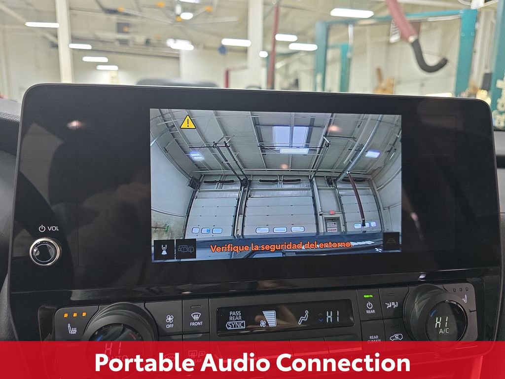 Certified 2024 Toyota Grand Highlander XLE image 28