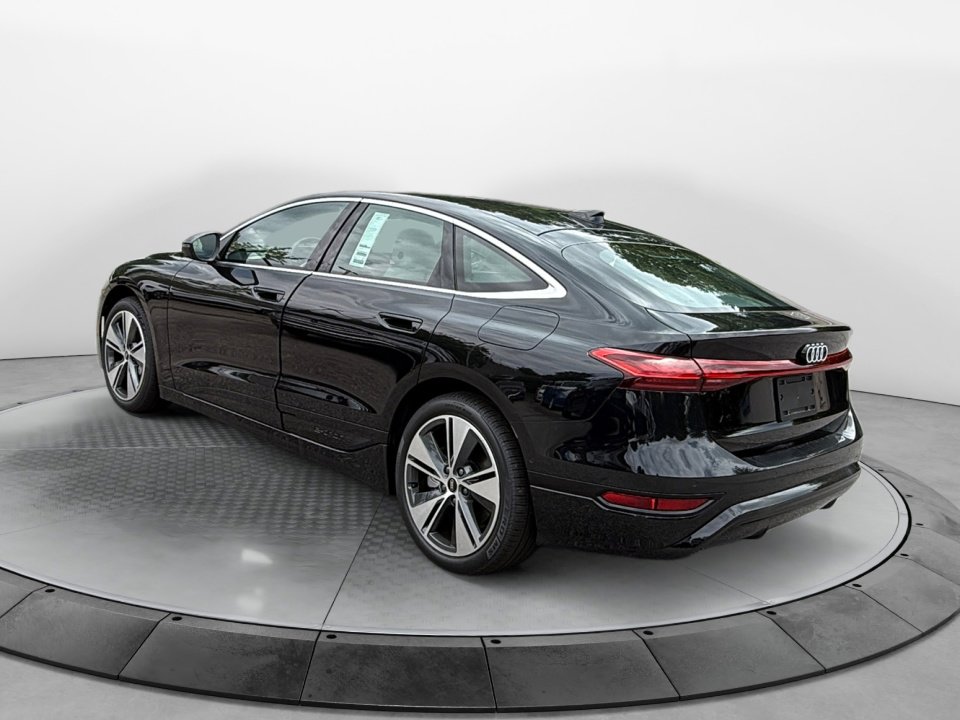 New 2025 Audi A6 e-tron Premium Plus image 4
