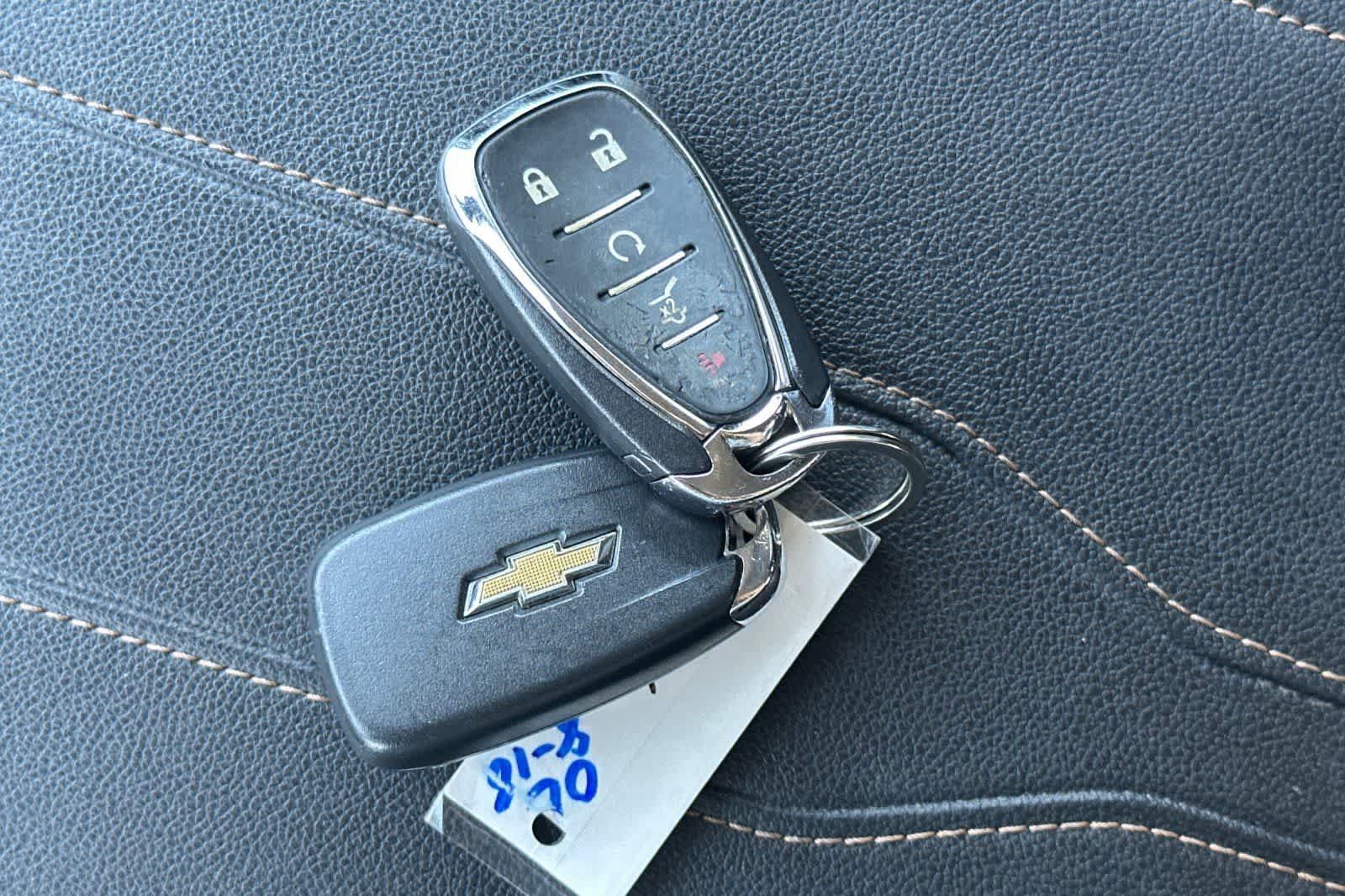 Used 2020 Chevrolet Traverse RS FWD image 30