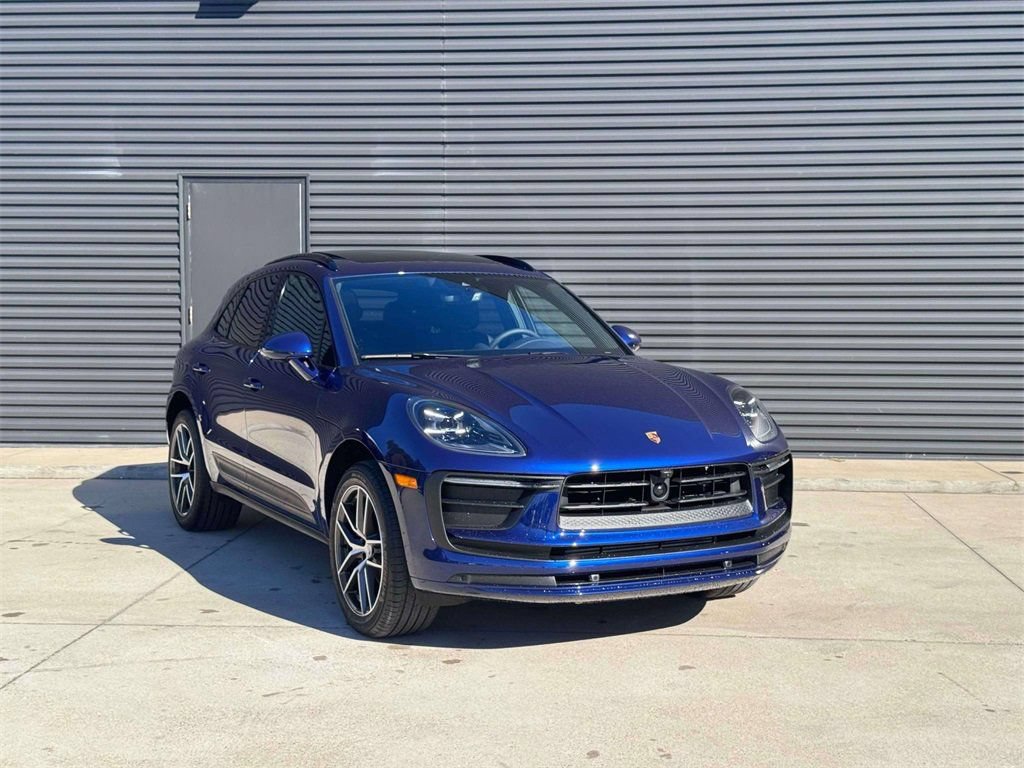 New 2026 Porsche Macan AWD/4WD image 11