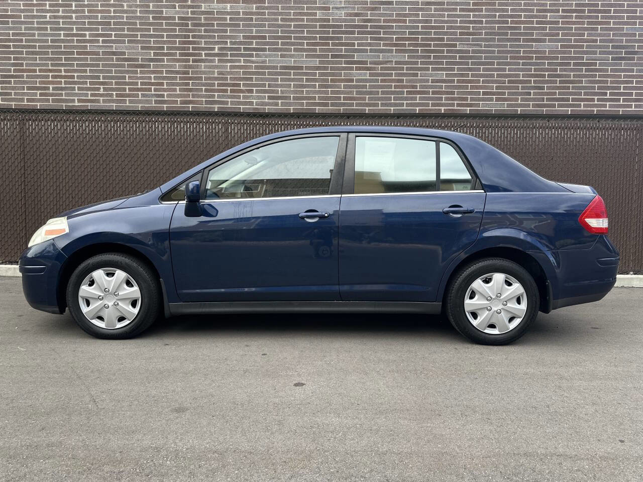 Used 2008 Nissan Versa 1.8 S w/ PWR Pkg image 4