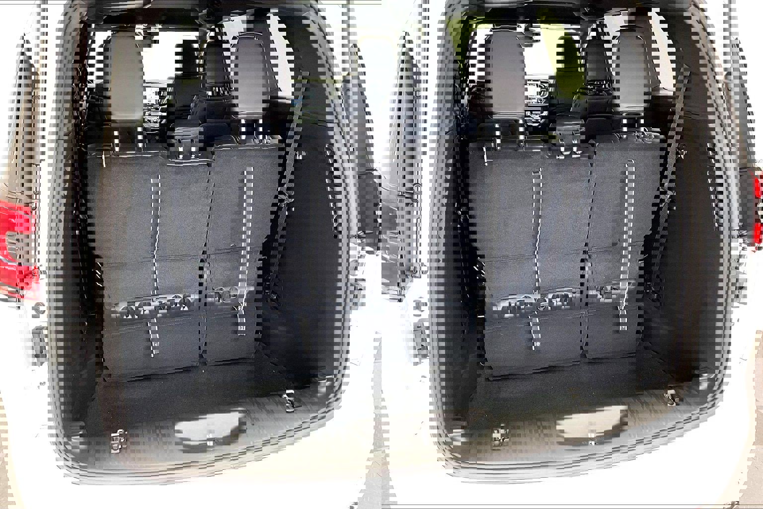 New 2026 Chrysler Pacifica Select image 11