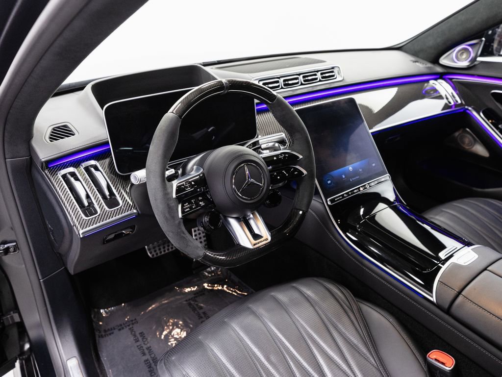 Used 2024 Mercedes-Benz S 63 AMG S image 9
