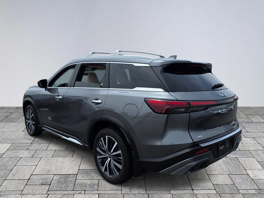 Used 2023 INFINITI QX60 Sensory w/ Vision Package AWD/4WD image 5