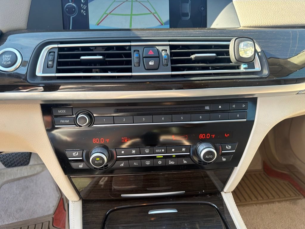 Used 2012 BMW 740i RWD image 23
