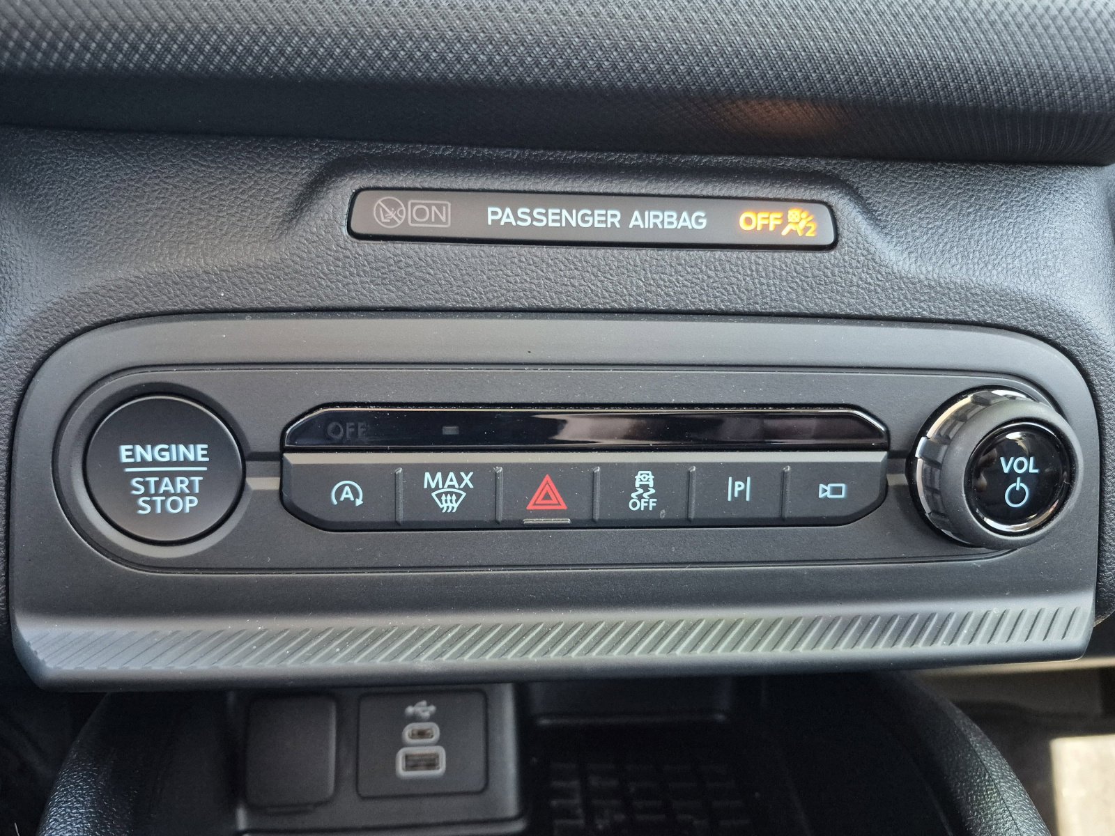 Used 2025 Ford Bronco Sport Outer Banks w/ Outer Banks Tech Package+ image 40