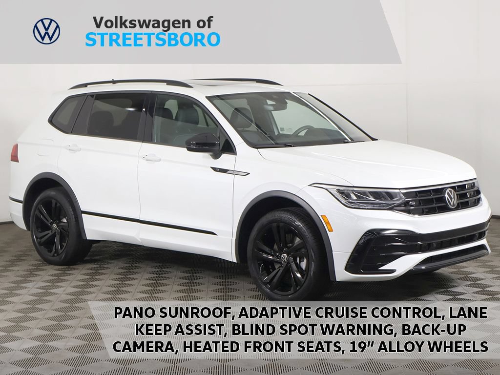 Used 2024 Volkswagen Tiguan SE R-Line AWD/4WD image 1