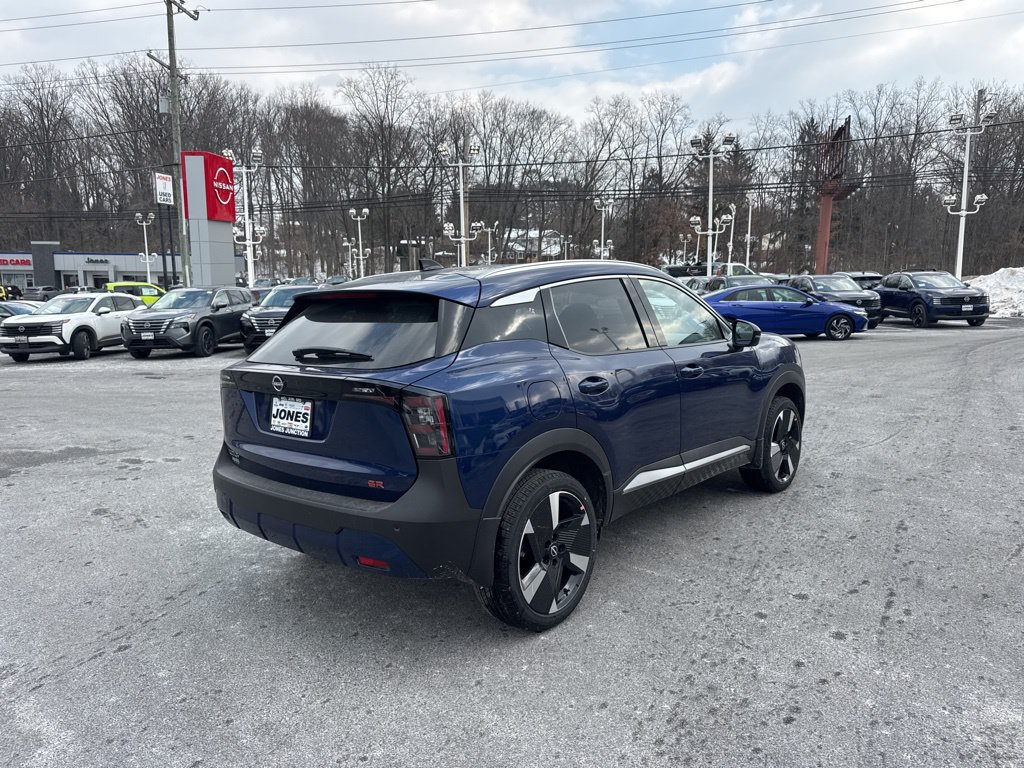 New 2026 Nissan Kicks SR w/ SR Premium Package FWD image 5