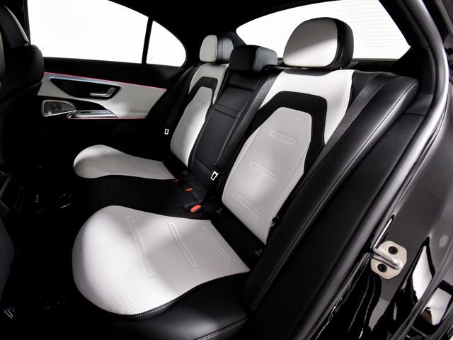 Certified 2025 Mercedes-Benz E 53 AMG e 4MATIC Sedan image 6