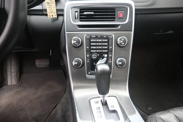 Used 2012 Volvo S60 T5 FWD image 13