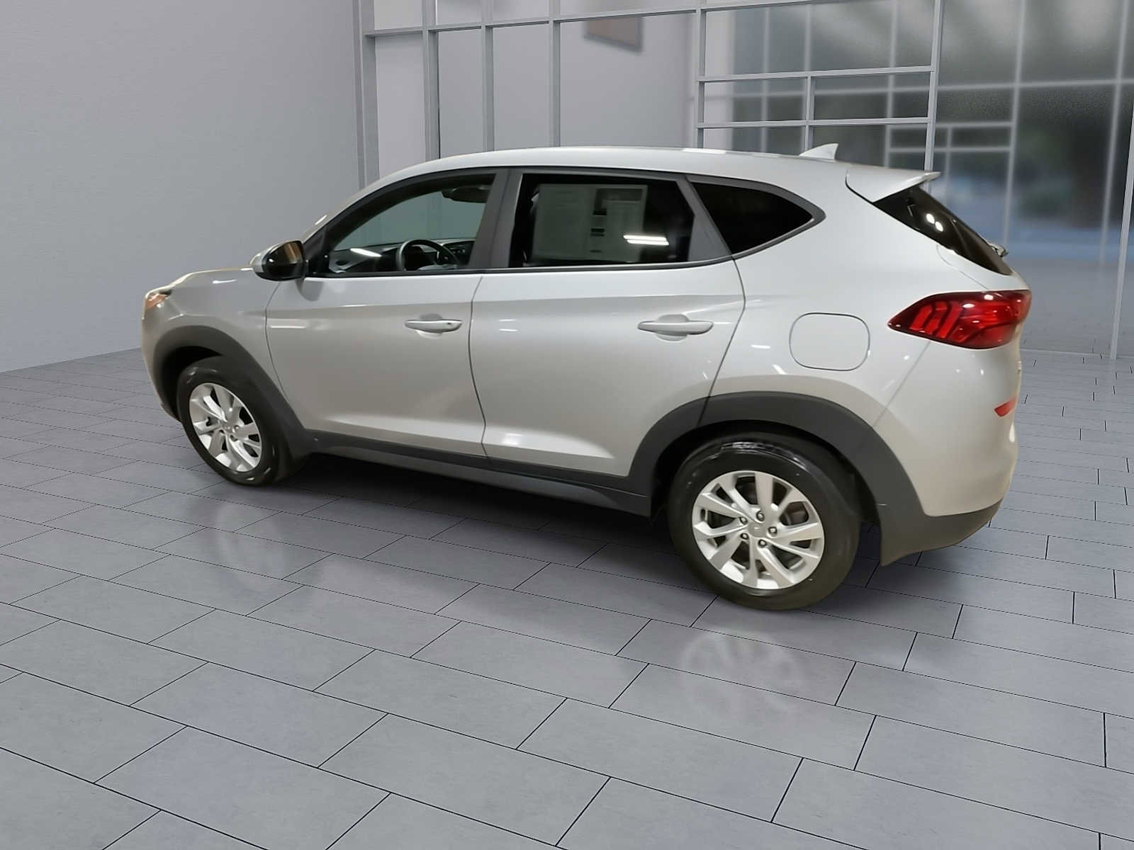 Used 2020 Hyundai Tucson SE image 6