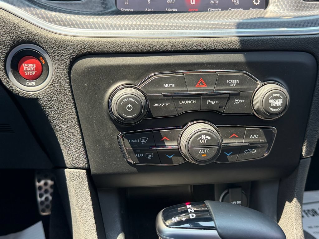 Used 2018 Dodge Charger SRT Hellcat w/ Harman/Kardon Audio Group RWD image 29