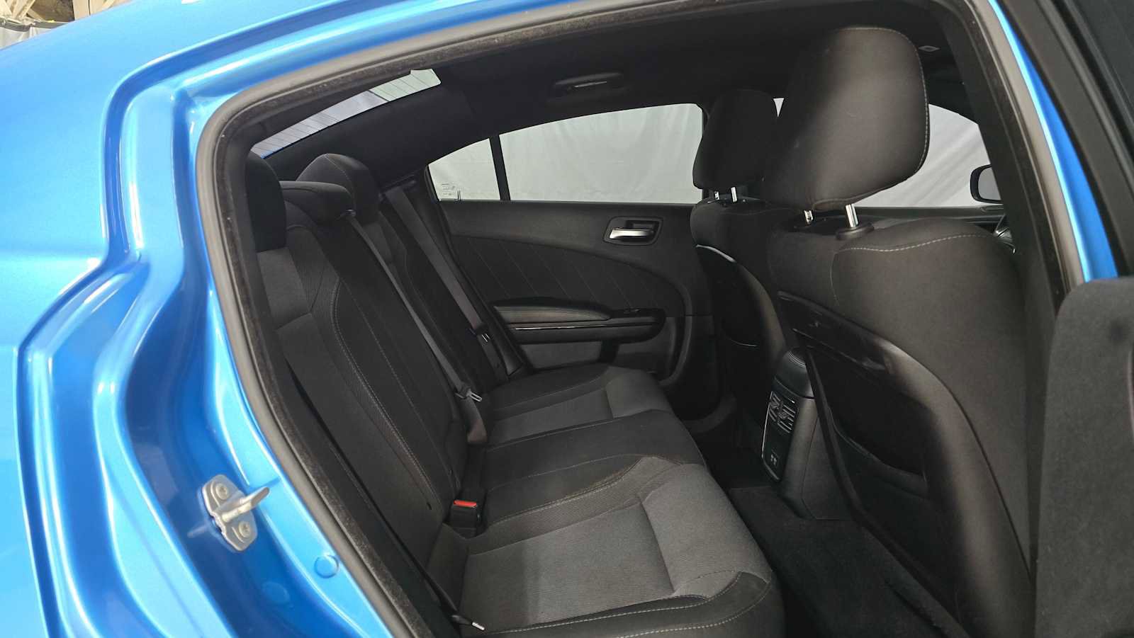 Used 2019 Dodge Charger SXT w/ Blacktop Package image 12