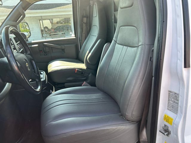 Used 2020 Chevrolet Express 2500 w/ Driver Convenience Package RWD image 15