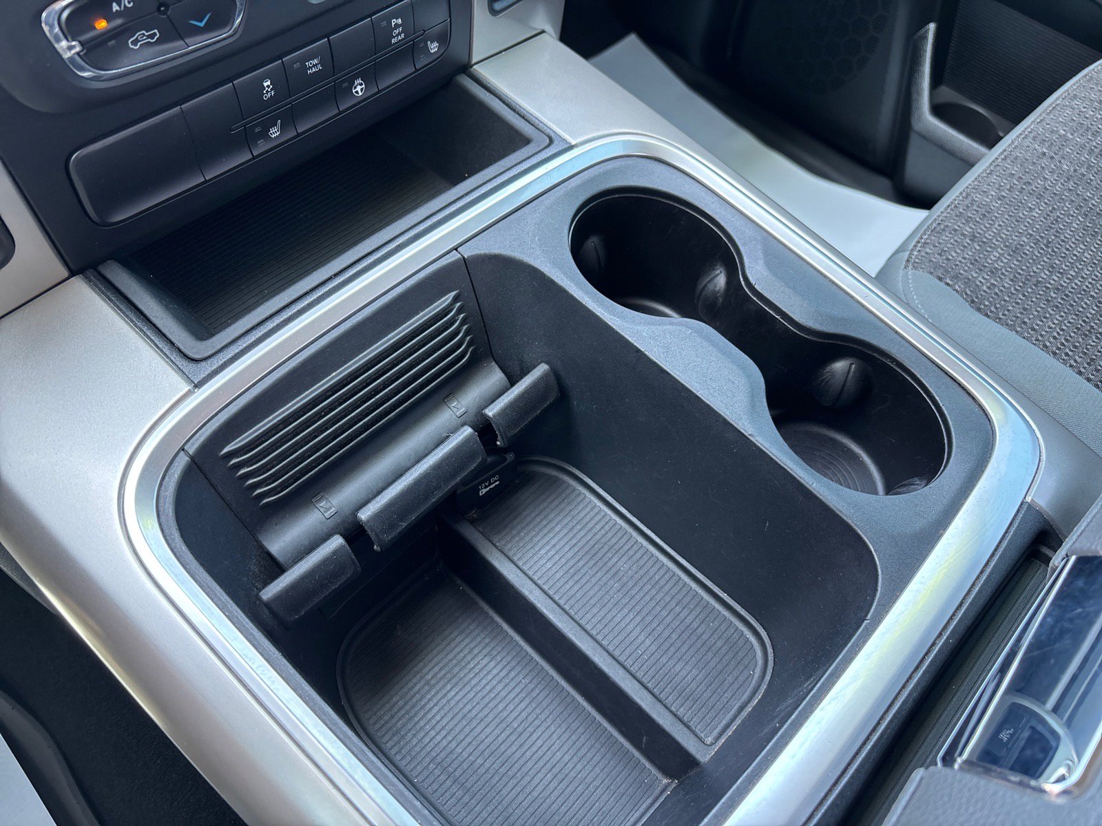 Used 2019 RAM 1500 Warlock AWD/4WD image 40