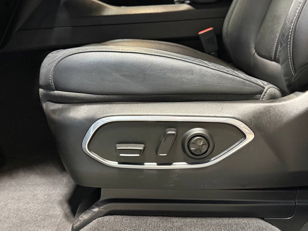 Certified 2022 Jeep Wagoneer Series III w/ Premium Group I AWD/4WD image 21