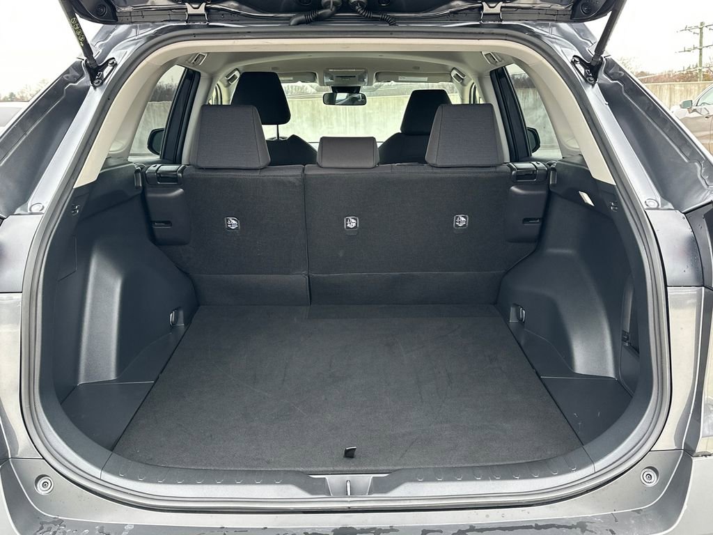 Certified 2025 Toyota RAV4 LE image 6