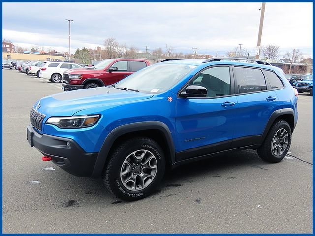 Certified 2022 Jeep Cherokee Trailhawk w/ Sun, Sound & Nav Group AWD/4WD image 3