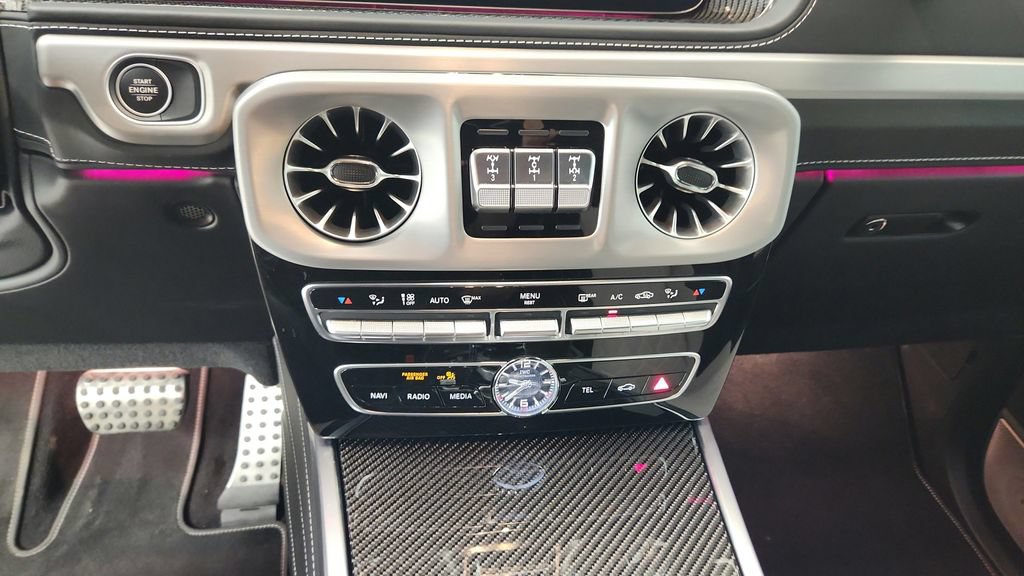 Used 2024 Mercedes-Benz G 63 AMG 4MATIC image 39