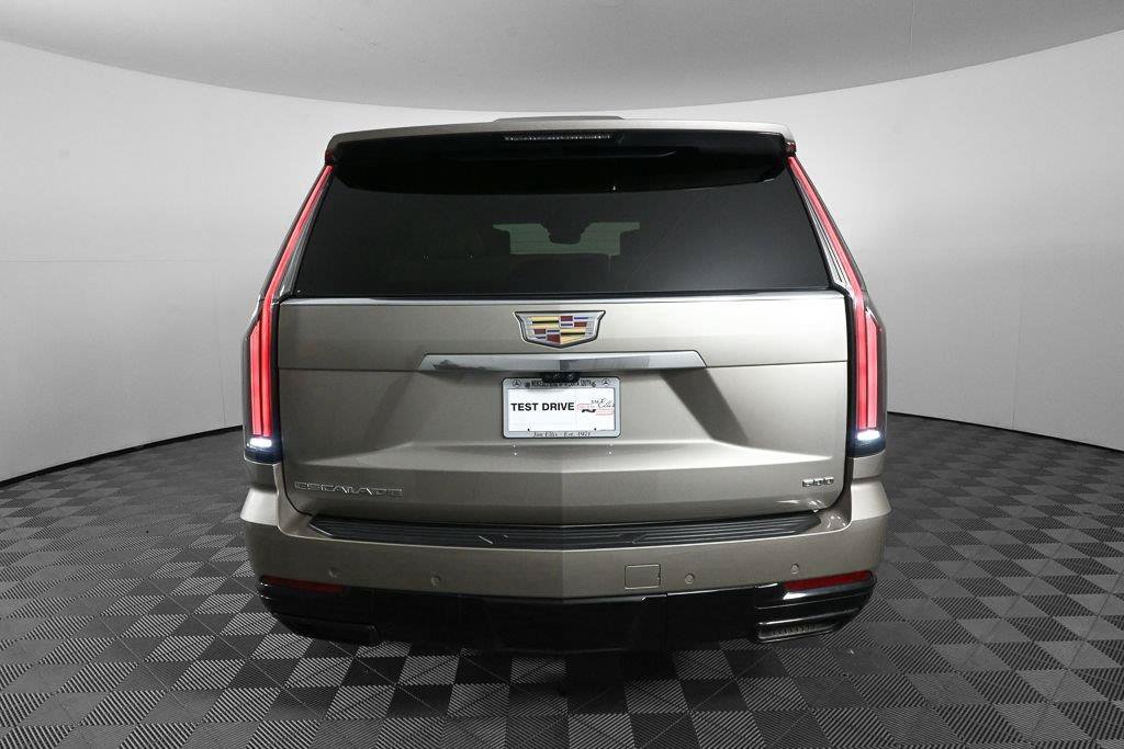 Used 2025 Cadillac Escalade Sport Platinum w/ LPO, Floor Liner Package AWD/4WD image 28