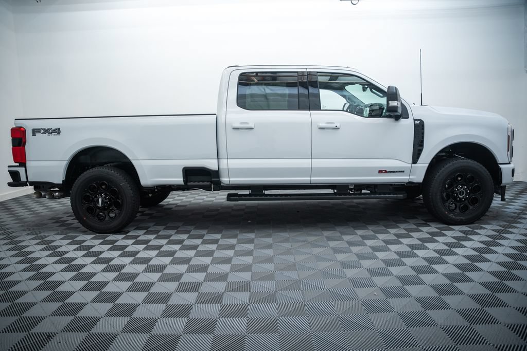 New 2026 Ford F350 XLT w/ XLT Premium Package AWD/4WD image 4