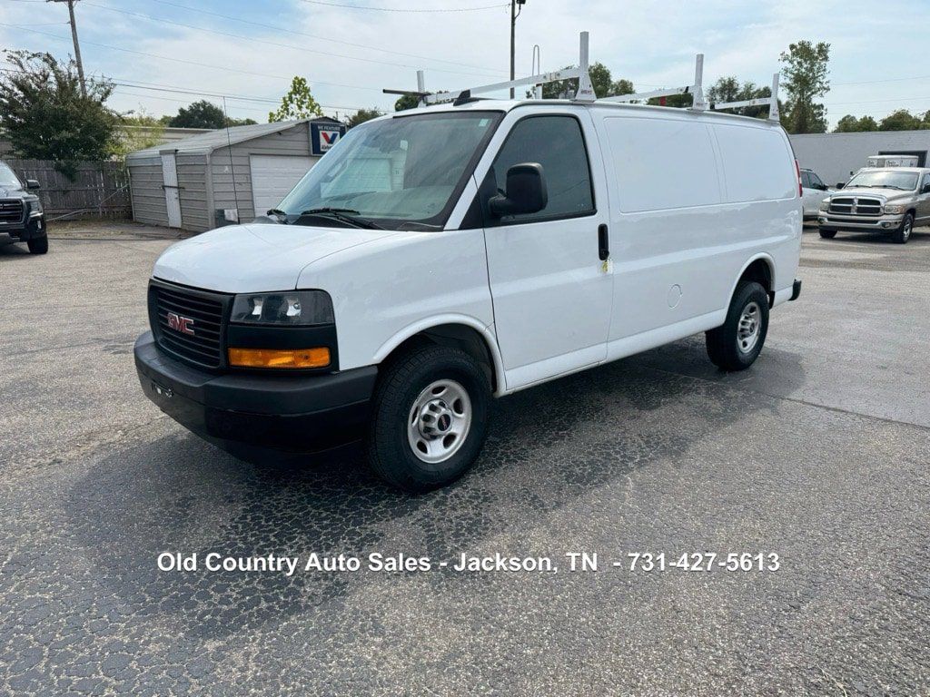 Used 2020 GMC Savana 2500 w/ Communications Package RWD image 2