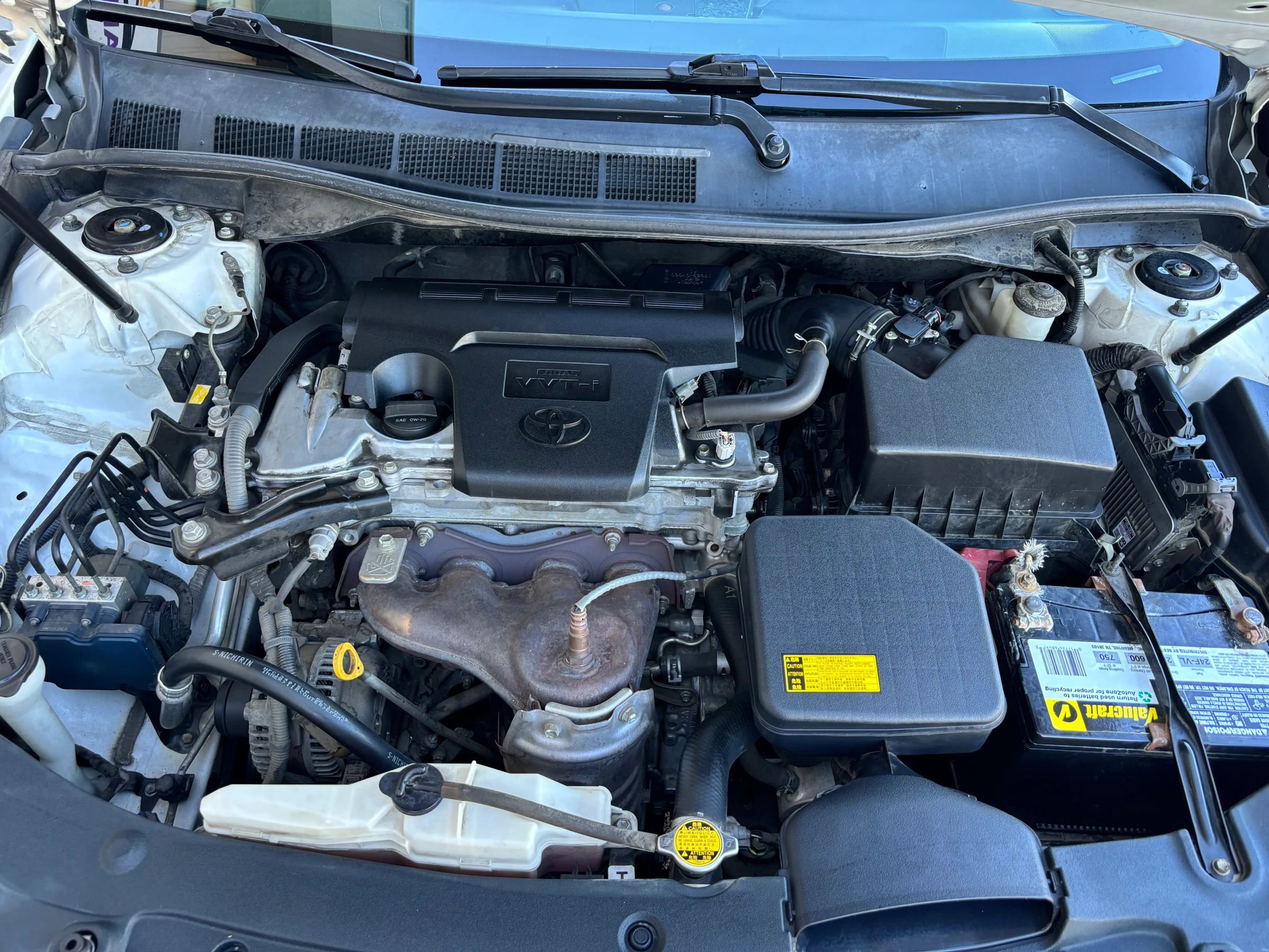 Used 2012 Toyota Camry LE image 19