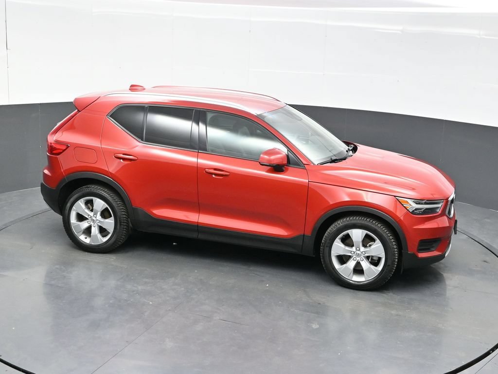Used 2020 Volvo XC40 T5 Momentum w/ Protection Package Premier AWD/4WD image 36