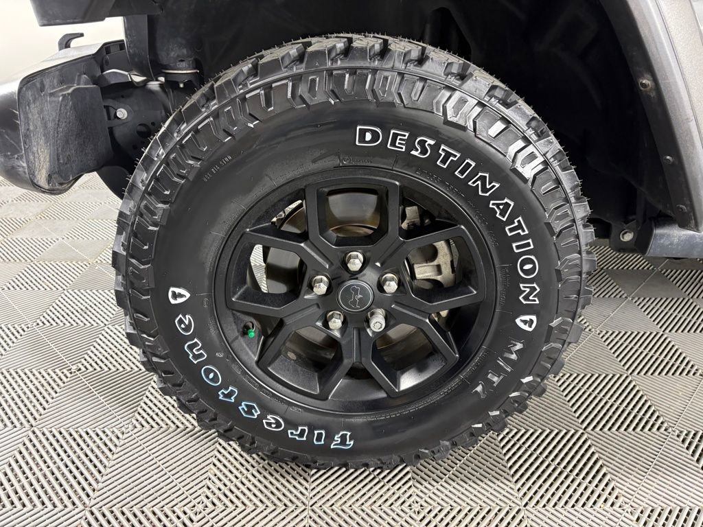 Used 2024 Jeep Gladiator Sport image 11