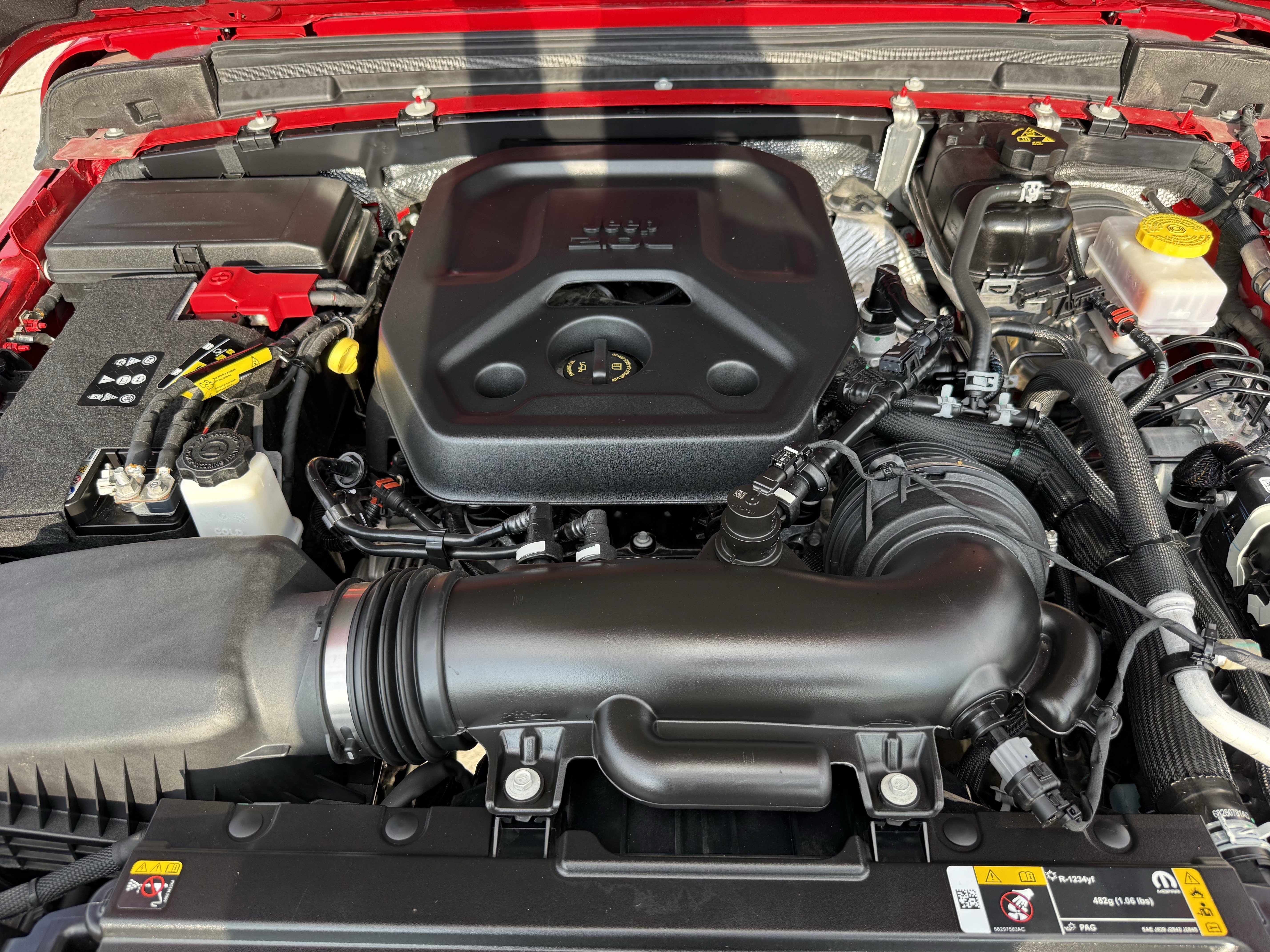 Used 2025 Jeep Wrangler Unlimited Rubicon image 32